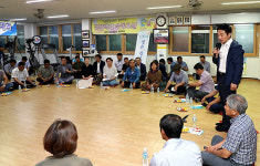한림읍 찾은 원희룡 지사...축산악취 대책 마련할 것