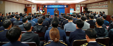 제72주년 경찰의 날 기념식...박맹준 경정 근정포장 수상