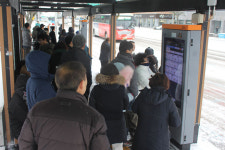 그 많던 버스 어디로?...버스 믿었다가 연이틀 낭패