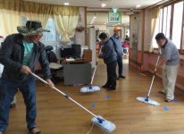 제주도공무원노조, 농협 도청지점과 사랑나눔 봉사활동