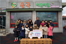 율곡어린이집, 나눔장터 수익금으로 이웃사랑 물품 기부
