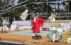 제주4.3 도령마루 해원상생굿...이제 편히 잠드소서