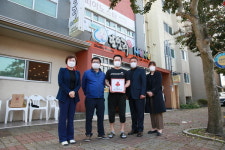 동홍동, 따뜻한 나눔에 앞장서는 착한가게 또오리현판식 개최