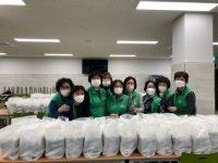 동홍동새마을부녀회, 어르신 대상 도시락 전달 봉사활동 전개