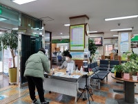 용담2동, 민원실에 비접촉 발열체크기 비치 운영