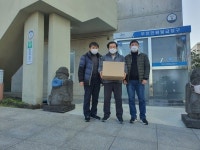 용담1동청소년지도협의회, 한천초등학교에 홍보물품 전달