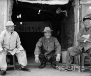 섬 사람들의 공동체 정신, 제주 전통 옹기에 깃들다