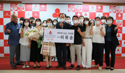 푸주옥 도남·오라점 이유순 대표, 아너 소사이어티 가입