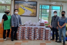 표선면 칠성영농조합법인, 어려운 이웃을 위한 김치 기부