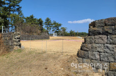 제주 항파두리 항몽 유적지 수난...발굴현장 방치.원형훼손도 심각