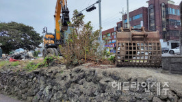 제주시, 협의 없이 제성마을 도로공사 강행...주민들 격분