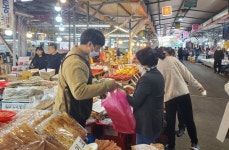 용담2동, 전통시장 이용 홍보활동 전개