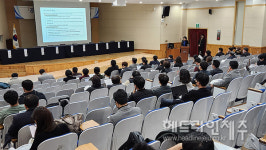 제주, 풍력개발 계획 엇갈린 평가...심의 무력화 vs 공공성 강화