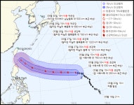 북상하는 초강력 태풍 마와르, 현재위치와 예상 이동경로는?