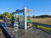 구좌읍 새마을지도자협의회·새마을부녀회,버스승차대 환경정비 실시