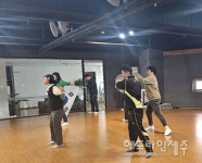 유진주간활동센터·유진단기거주시설 라인댄스 프로그램, 공동모금회 기탁사업 선정
