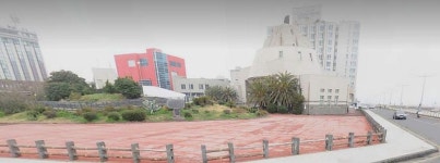 제주 해변공연장 탑동로 둘러쌓은 돌담...시민들 반응은?