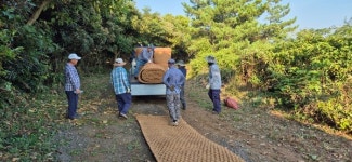 오조리 마을회, 생태계서비스지불제 올레 2코스 야자매트 설치