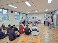 제주시 삼양동새마을부녀회, 경로당 방문 지역주민과 함께하는 난타공연 개최