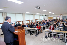 제주시 노인대학 입학식...어르신들의 도전과 열정 응원합니다
