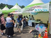 희망나래 업사이클링사업단, 대학 축제장서 폐현수막 무료 대여 호응