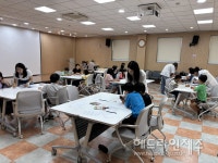 제주 한경도서관, 국제학교 협업 영어 멘토링 프로그램 운영