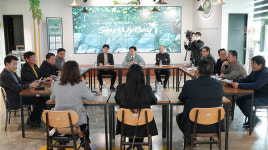 오영훈 지사, 서귀포 이중섭거리.명동로상가 현장 간담회