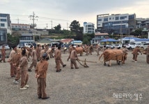 여름밤 뜨거운 호응…귀리겉보리 농사일소리 야외공연 성황 (포토)