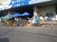 광주시 서부농수산물도매시장, 상인들 주차장까지 점거…영업행위