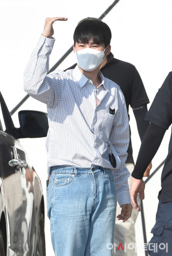 [포토] 김희재, 출근길 건행