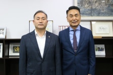 김원이 국회의원 – 서대천 월드허그파운데이션 아시아 대표 “ 추방위기 해외입양인 권익보호 위해 국회·정부 지원 절실”