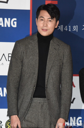 [포토]청룡영화상 핸드프린팅 참석한 정우성
