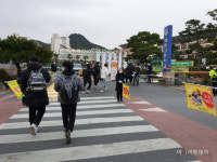 영광군, 코로나19속 2개 고사장 345명 응시...마스크 착용, 발열체크 확실