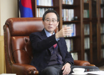 [2021 신년사] 송하진 전북도지사 "민생경제 세심하게 보살피는데 총력다할 것"