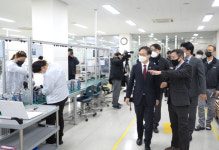 박진규 산업부 차관, 이차전지 업체 방문…지원 아끼지 않을 것