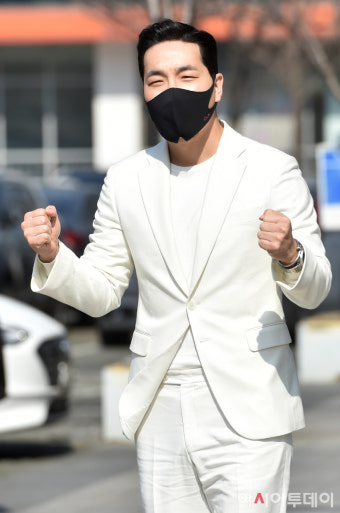 [포토] 하도권, 주먹 불끈 쥐고!