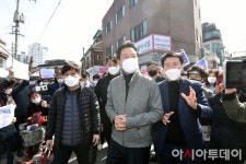 [포토]돌곶이로 장위뉴타운 방문한 오세훈 국민의힘 서울시장 후보