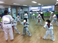 “완화라더니 족쇄”…탁상공론 개편안에 태권도장 분노