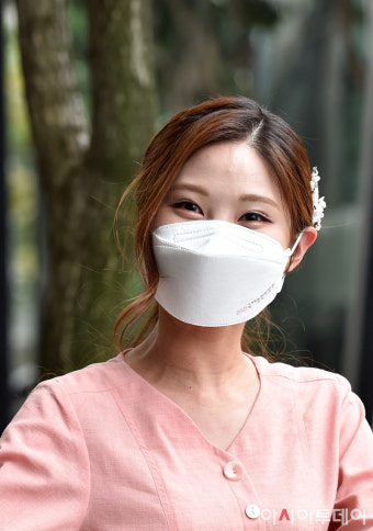 [포토] 배아현, 설레게 딱 마주친 눈빛