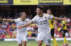 황희찬, EPL 데뷔전서 데뷔골 '이 얼마나 멋진 데뷔전인가!'