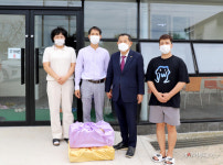 최은영 영광군의회의장, 추석맞이 복지시설 위문...이웃사랑 실천