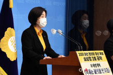 [포토] 신재벌개혁 공약 발표하는 심상정