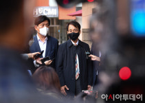 [포토] 국회 과방위 KT의 유·무선 인터넷 장애 관련 KT혜화타워 방문