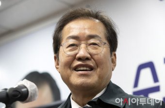 [포토] 홍준표 '지면 둘 중 한 사람은 감옥 가야 하는 대선'