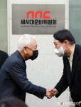 [포토]윤석열-김한길, 새시대 준비를 위해