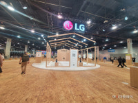 [CES 2022] 노래만 흐르는 LG전자관·제품 자랑 없는 SK관 머선129