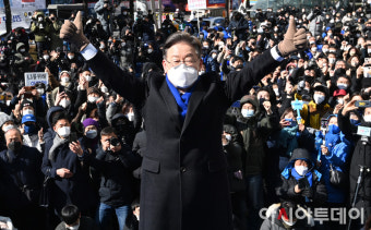 [포토] 이재명, 강남역 유세