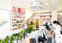 경산시, 플라워카페 이음 정식오픈