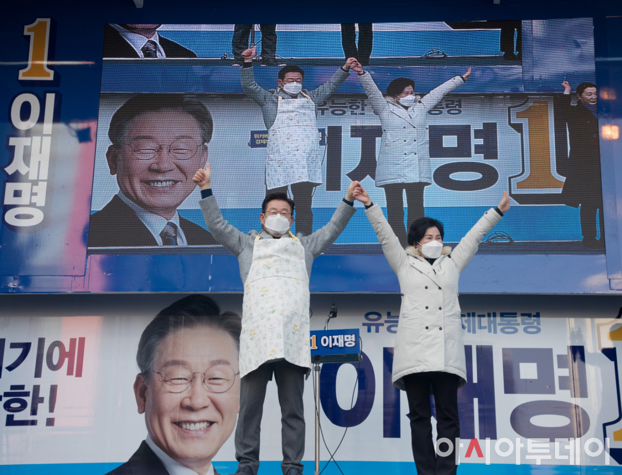 이재명, 부평역 유세 중 반란·내란 계속... 목 찔린 정치인을 두고 장난하나 김문수 겨냥