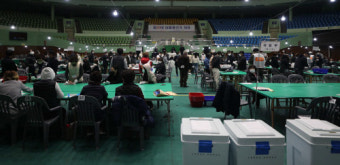 시민단체, 선관위 관계자 고발 